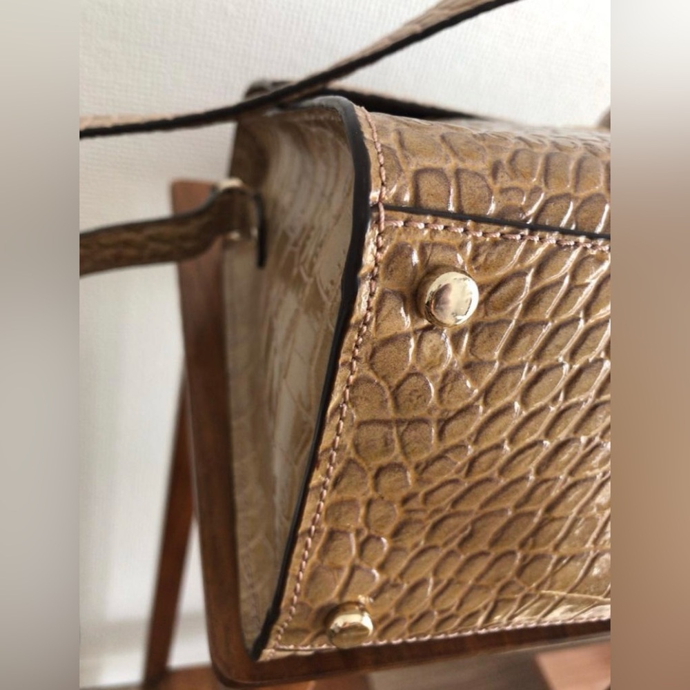 Kate spade enamel 2way bag - Picture 3 of 9